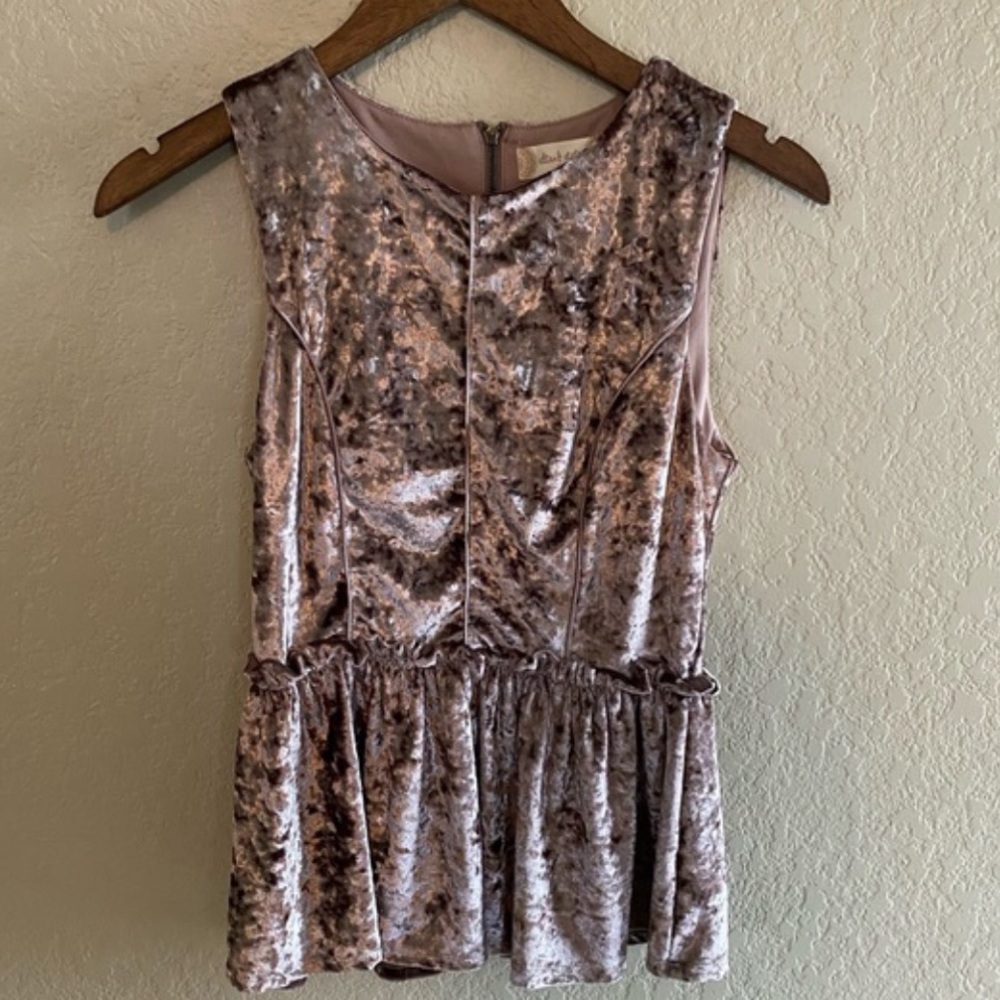 Altar’d State Dusty Pink Velvet Peplum top - Sz L